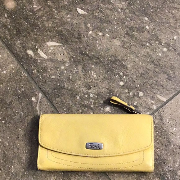 Fossil Handbags - Fossil yellow leather wallet